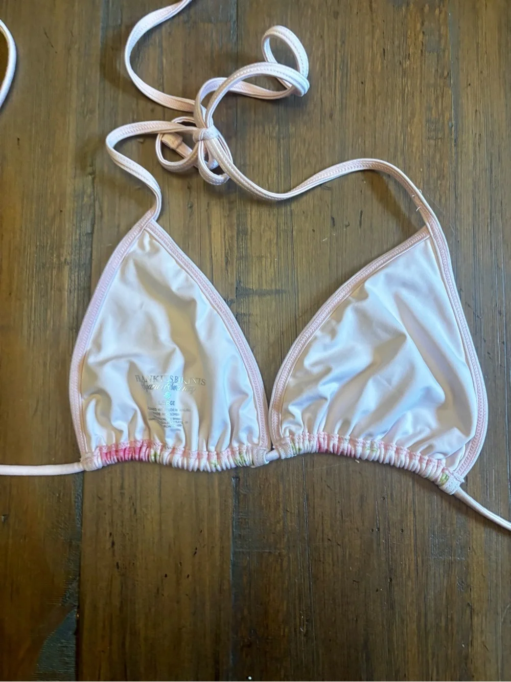 NWOT Frankie’s bikinis x Sydney Sweeney Mio Amore triangle bikini top